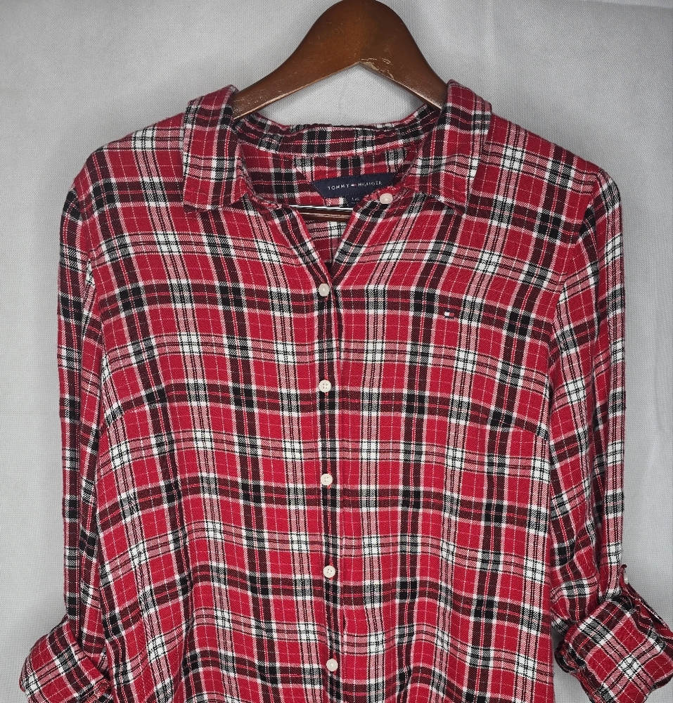 Tommy Hilfiger Button-up Shirt Red Black Plaid Flannel Roll Tab Sleeve Women L